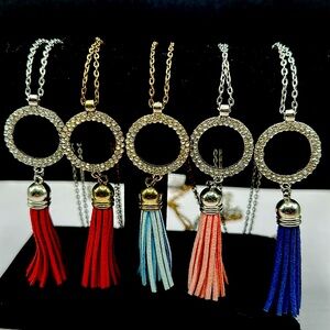 Rhinestone Fashion Jewelry Necklaces Assorted Colors Gold / Silver Tassels